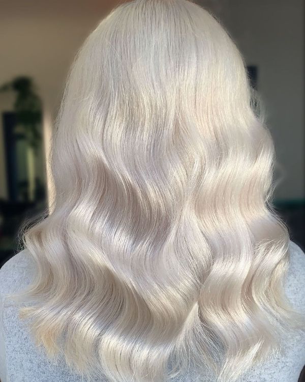 shiny white chocolate hair