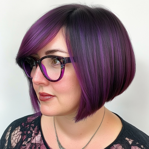 Trendy purple bob with smooth and shiny finish